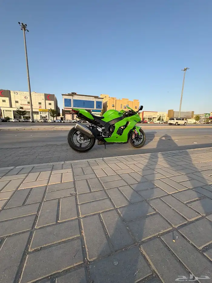 2023 kawaski ZX10r 4