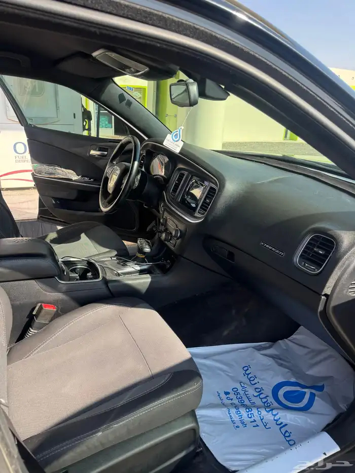 تشارجر دودج 2015 نظيف 8