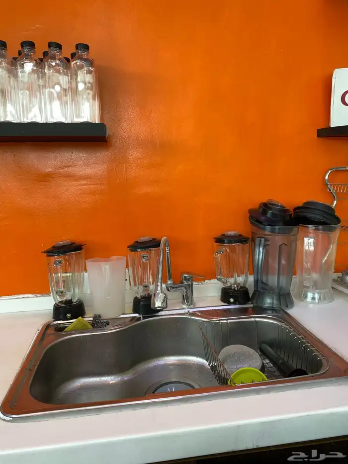 محل عصاير للتقبيل تواصل واتس فقط 9