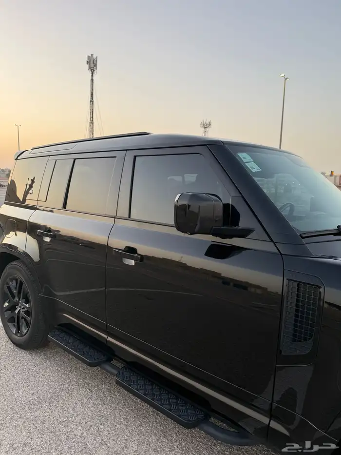 ديفندر 2021 16