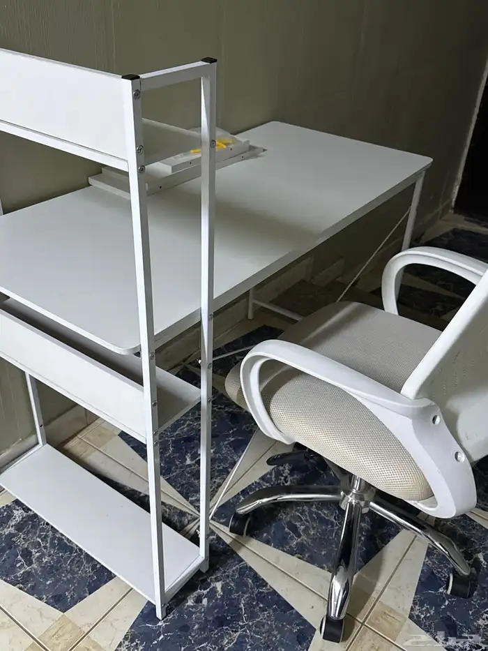 مكتبه مع كرسي وارفف 0