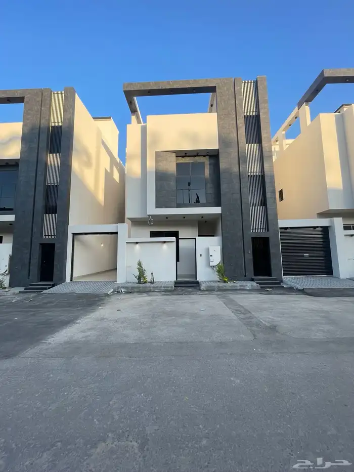 للبيع شقه دور أرضي تشطيب راقي بالمحاله ابها 0