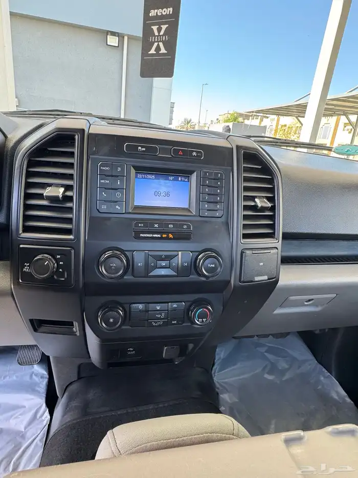 فورد F150 2019 سلندر 8 دبل تشيكاته وكالة سعودي وارد الجزيرة 18