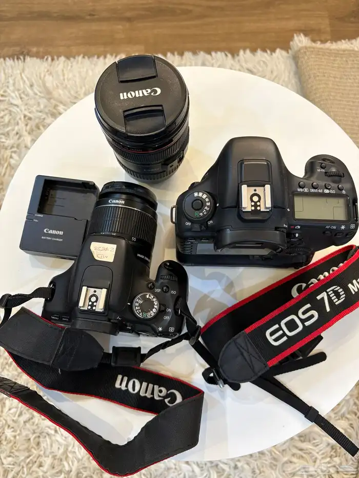 كاميرا وعدسة كانون D7 و D600 3