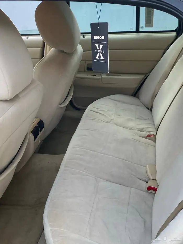 فورد كراون فكتوريا 2011 نظيف مشروط 11