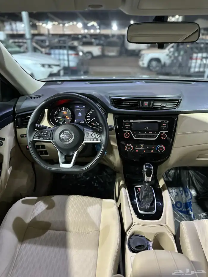 نيسان اكس تريل 2022 وكالة 12