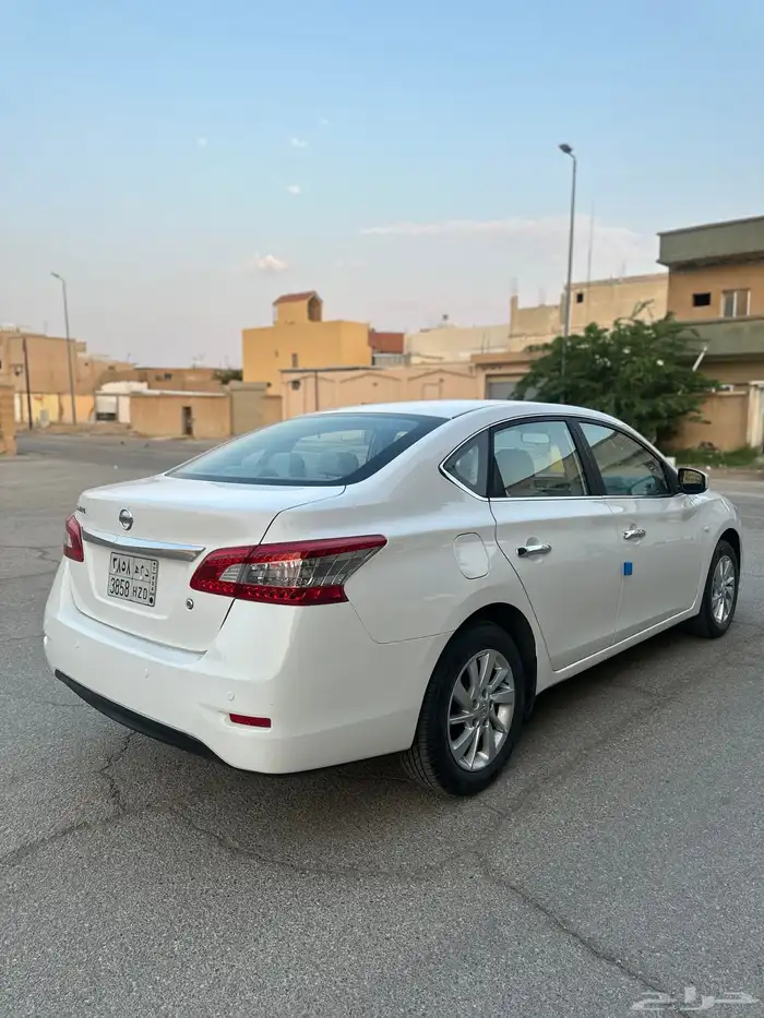 نيسان سنترا 2020 نظيف جدا 4