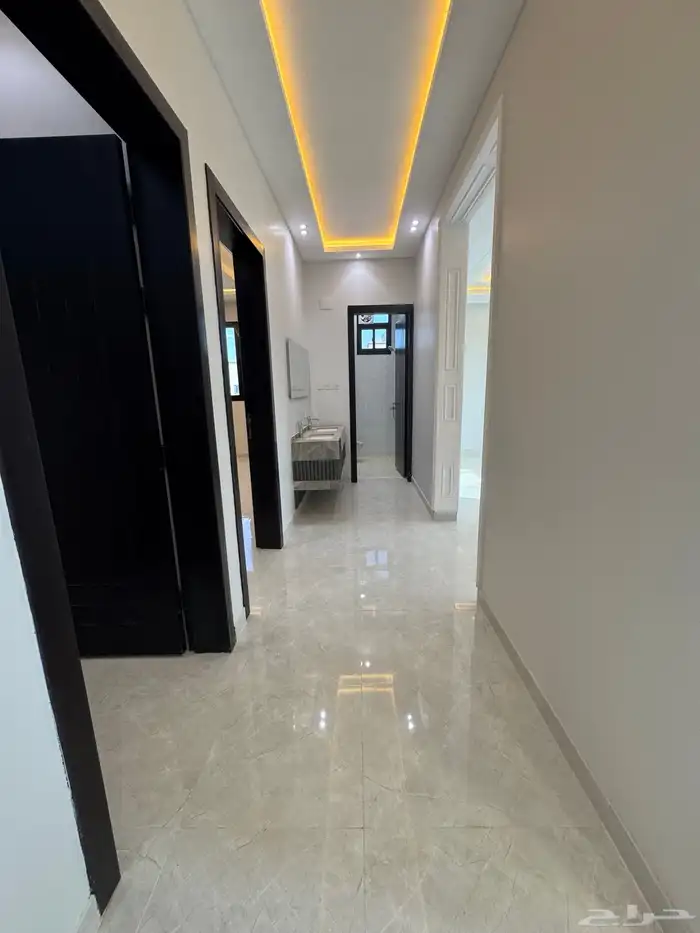 فرصه للبيع روف علوي دور ثاني مع ملحق مدخل مستقل ب620 الف 20