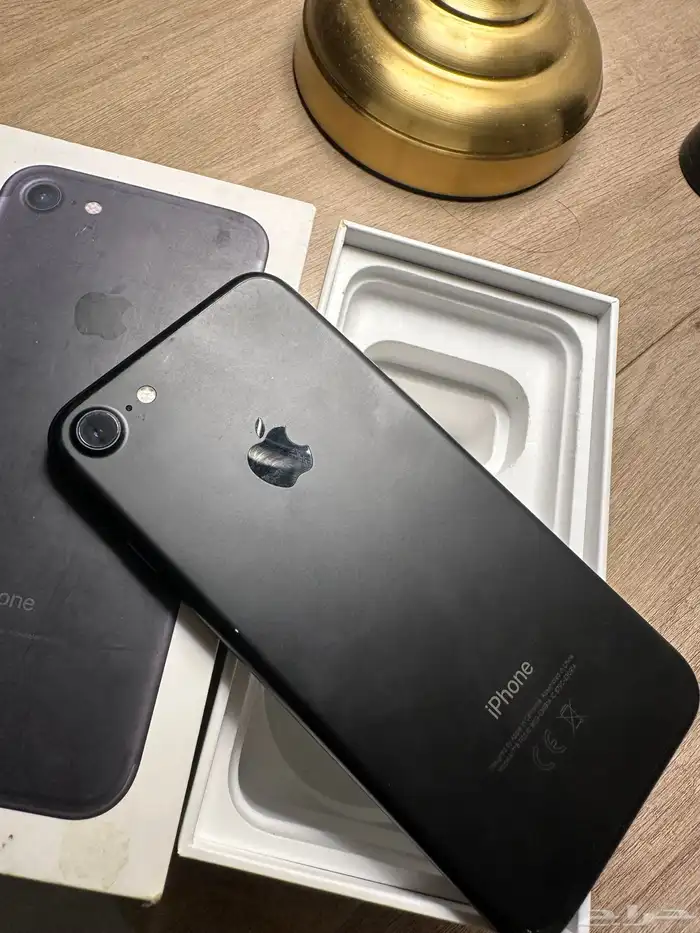 ايفون 7 جديد فقط نسيت الايكلاود للي يبغا القطع حقته الاصليه 2