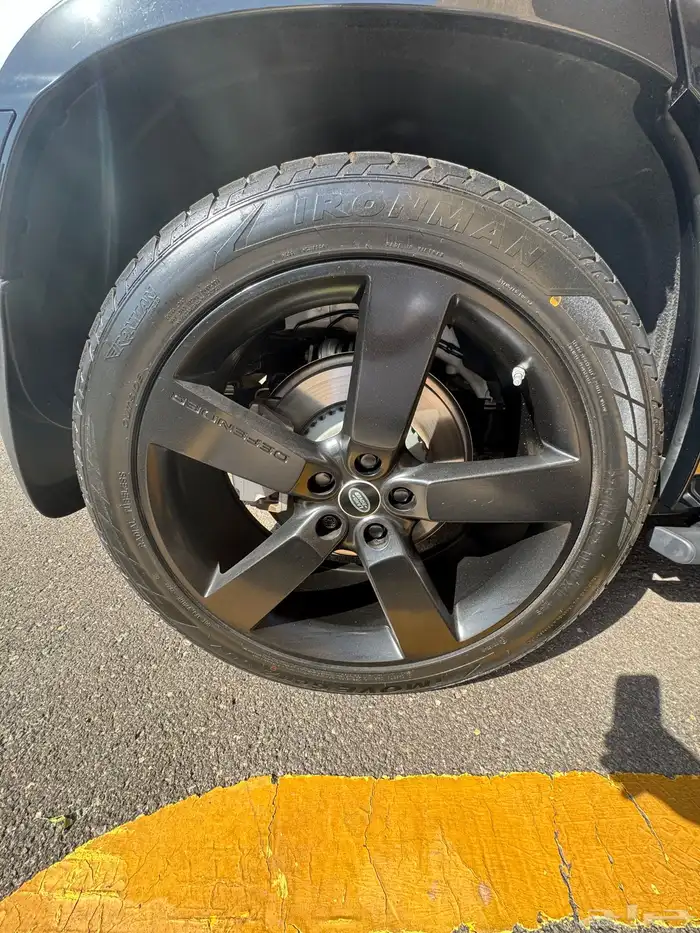 ديفيندر p400 v6 HSE X dynamic 2024 14