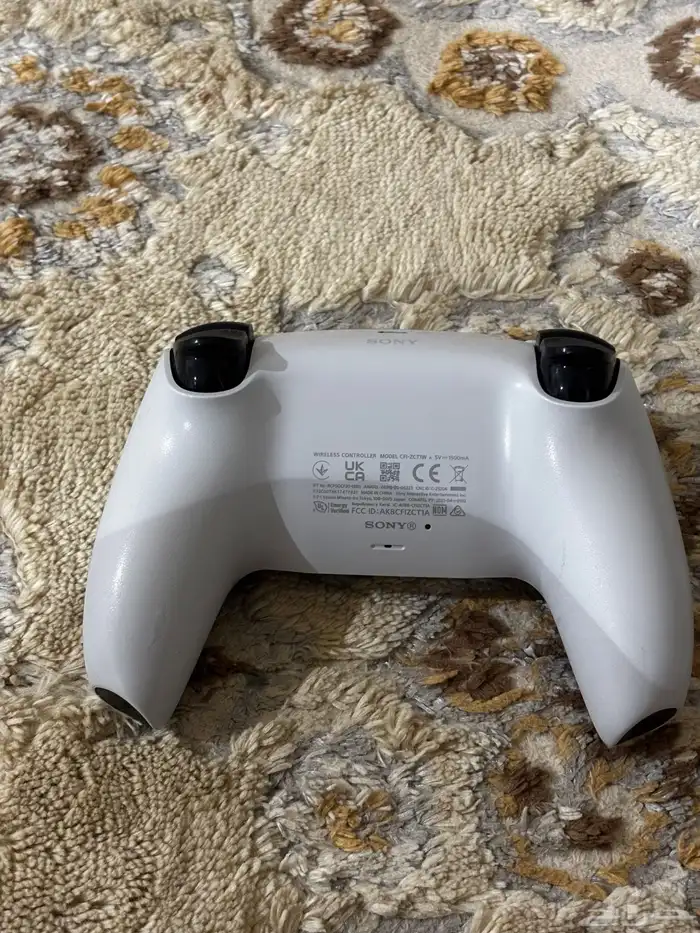 سوني 5نظيف 1تيار للبيع على سوم وارجو لا تبخسونه 4