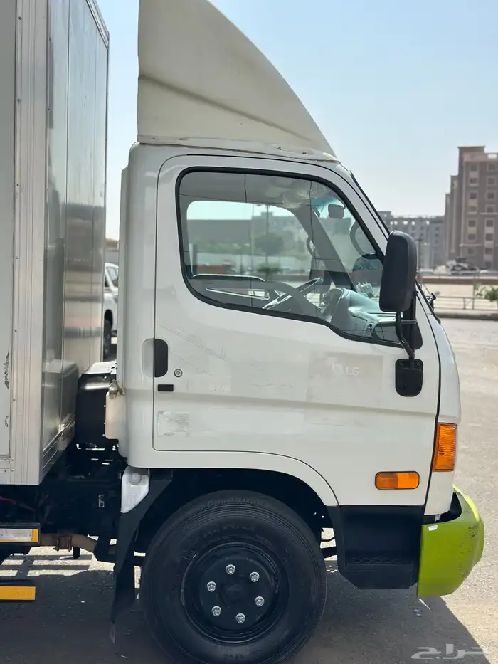 دينا هيونداي 2022 طول 4 متر سعر 72000 الف 3