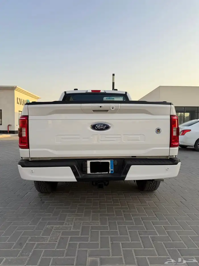 F-150 XLT 8 سلندر 7