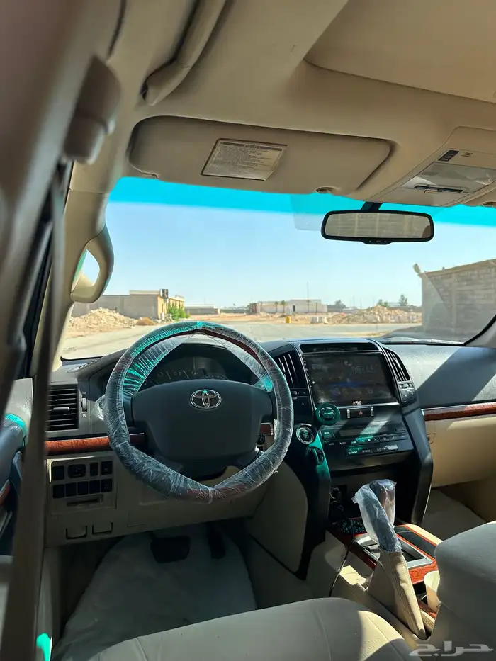 لاندكروزر 2013 شرط البدي والمحركات 16