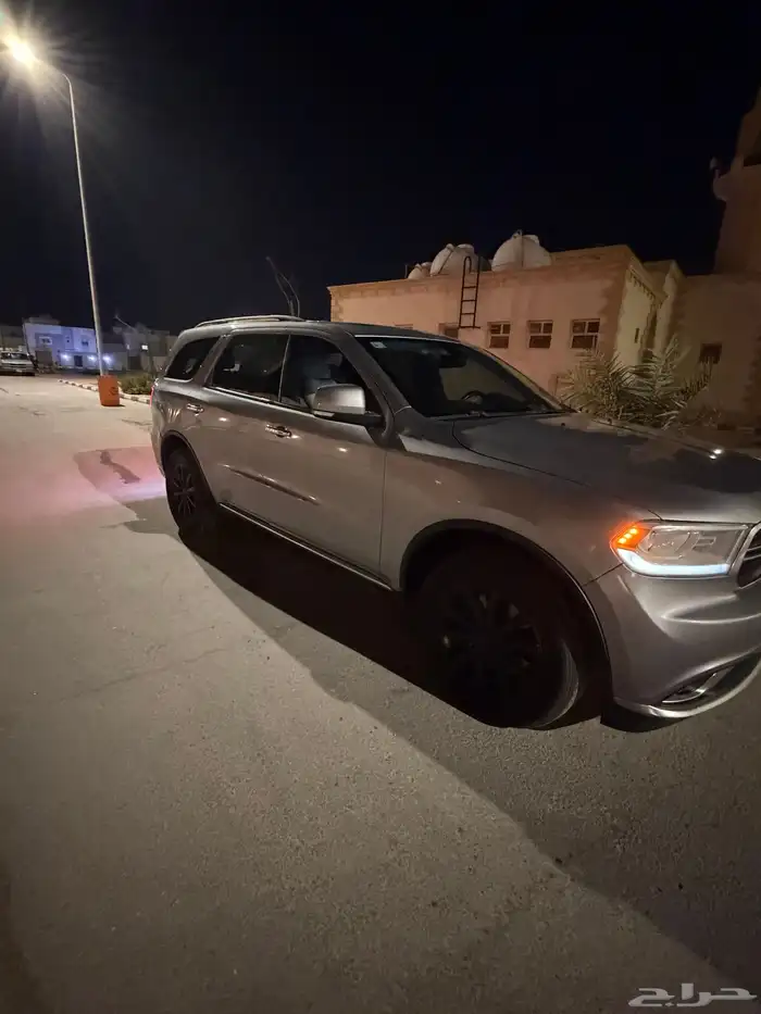 دوج درانجو لمتد 6 سلندر 2015 11