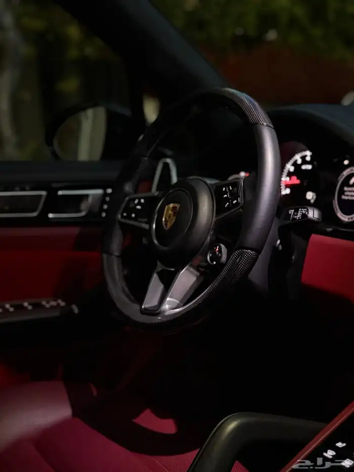 بورش كايين GTS موديل 2022 على الضمان 31