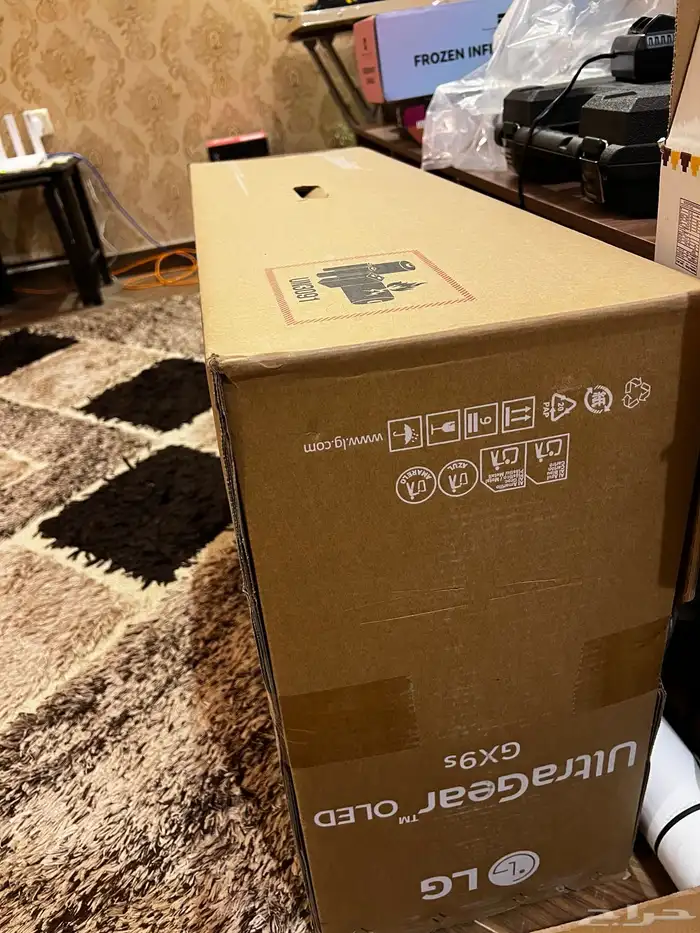 شاشة LG OLED 34GX90SA جديدة 2