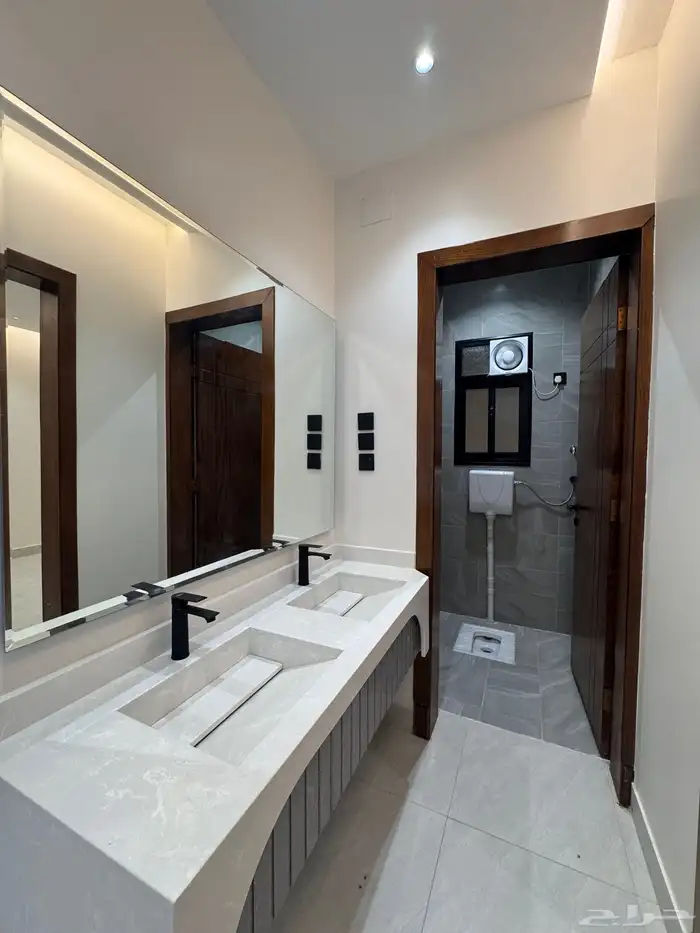 للبيع دور ارضى 6 غرف مع بايكه سياره من 550 الف احد رفيده 7