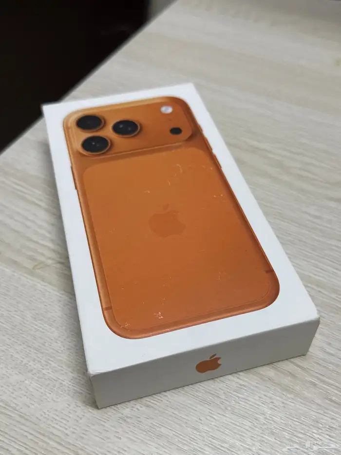 ايفون 17 برو 256 البرتقالي  iphone 17 pro orange 256 gb 0