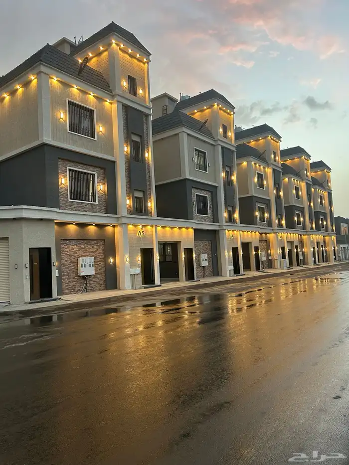 للبيع شقق فاخرة 6غرف وسطح خاص واصل جميع الخدمات دره الموسي 0