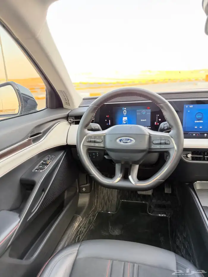 فورد تورس 2024 فل كامل تيتانيوم 61