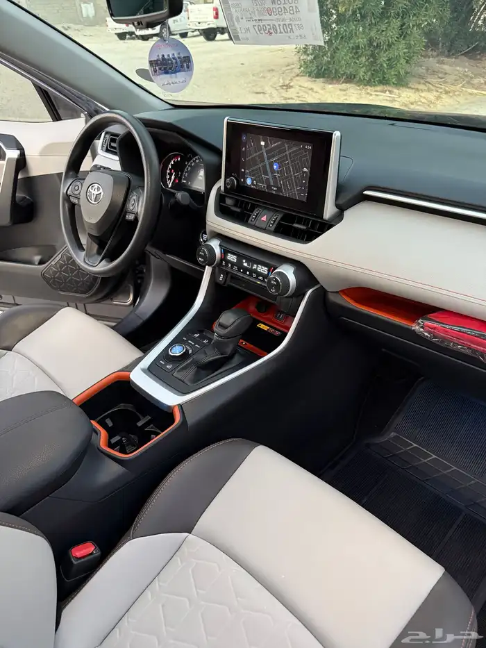 تويوتا راف فور 2024 ادفنشر فل كامل بحاله الوكاله 16