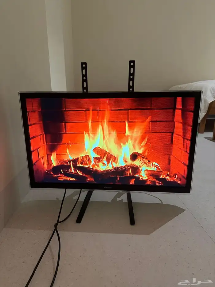 للبيع شاشة Samsung 32 بوصة 0