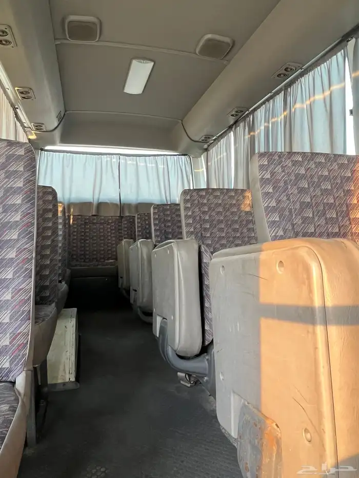 باص 30 راكب نيسان 2008 مخزن 14