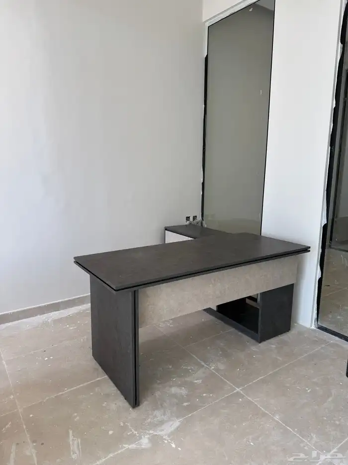 مكتب تصنيع جديد 0