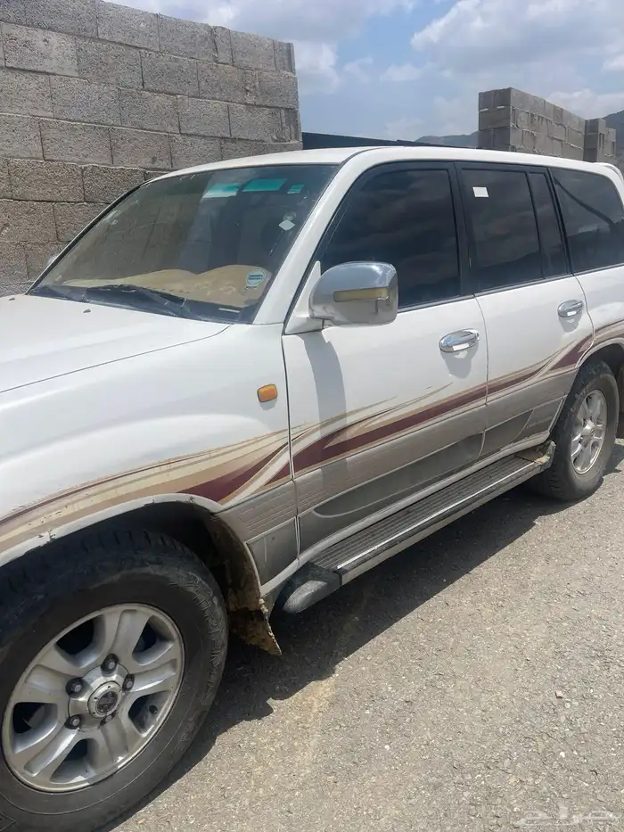 لاندكروزر 2005 3