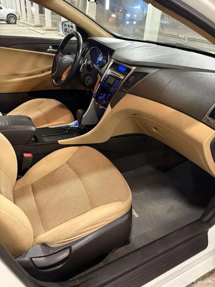 للبيع سوناتا 2012 نظيفه جدا 30