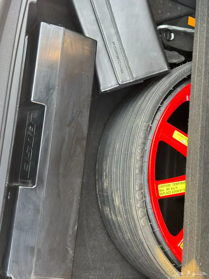 للبيع بورش ماكان 2015 ممشى 110 كم فقط 8