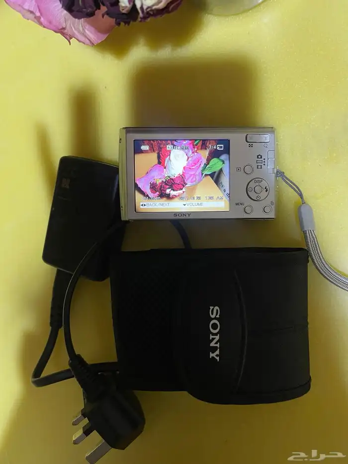 كاميرا سوني جديده بكل اغراضها 3