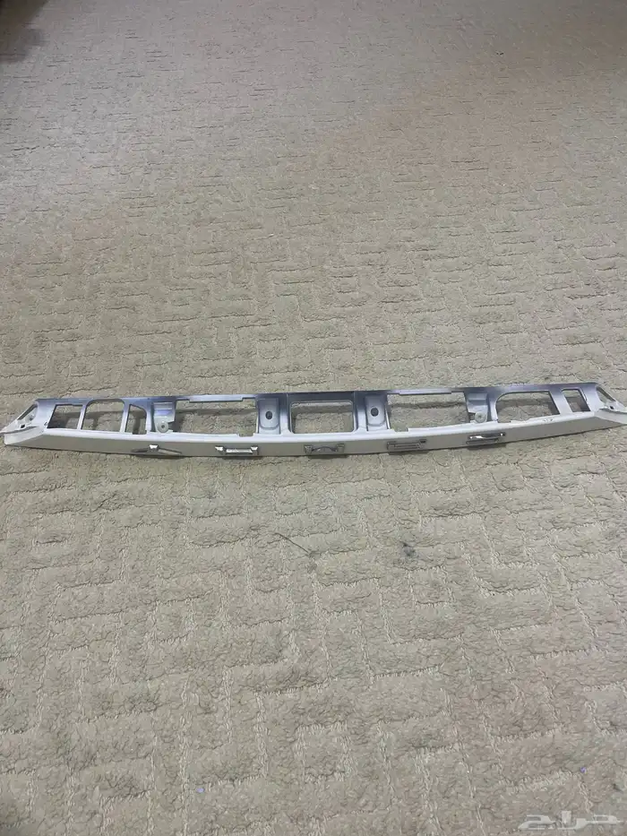 مسطره واسطب كامري 2024 ابيض ثلجي 2