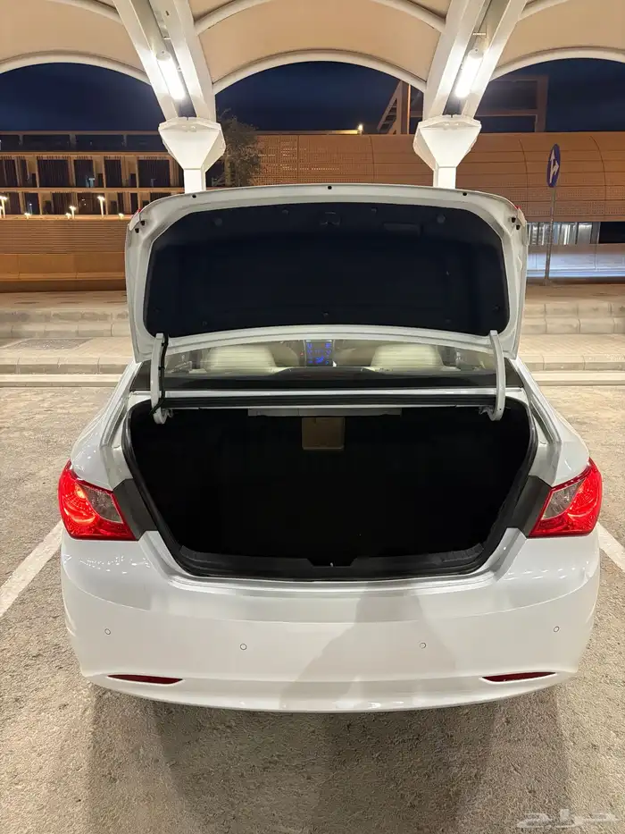 للبيع سوناتا 2012 نظيفه جدا 19