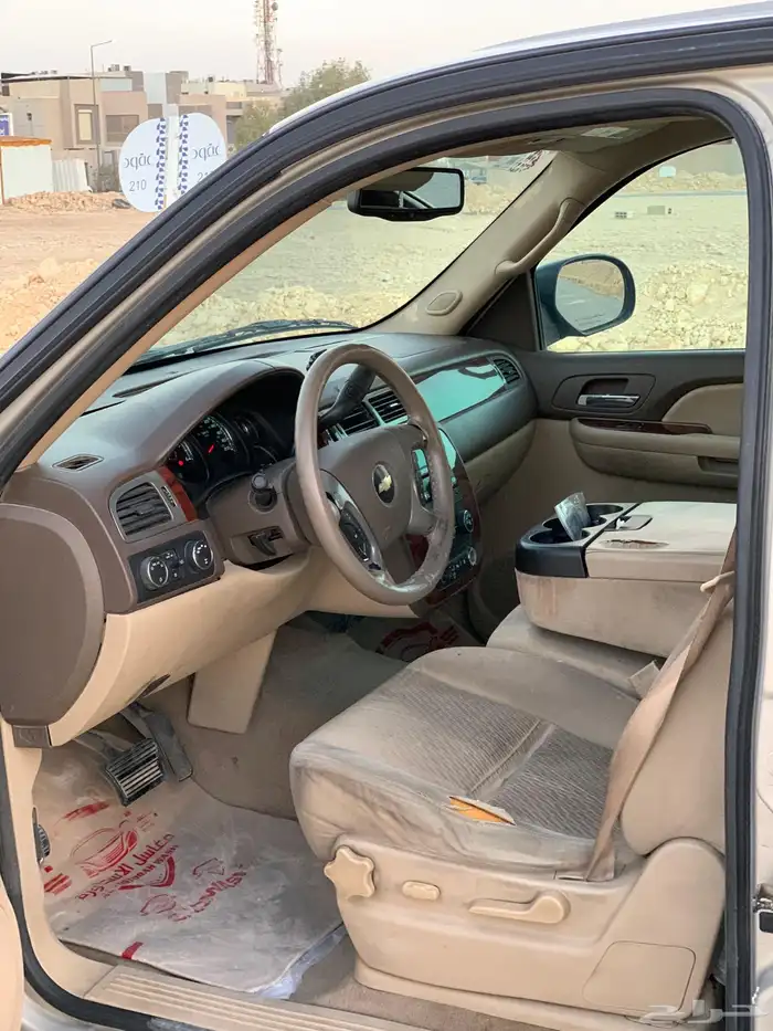 تاهو 2009 نظيف 10