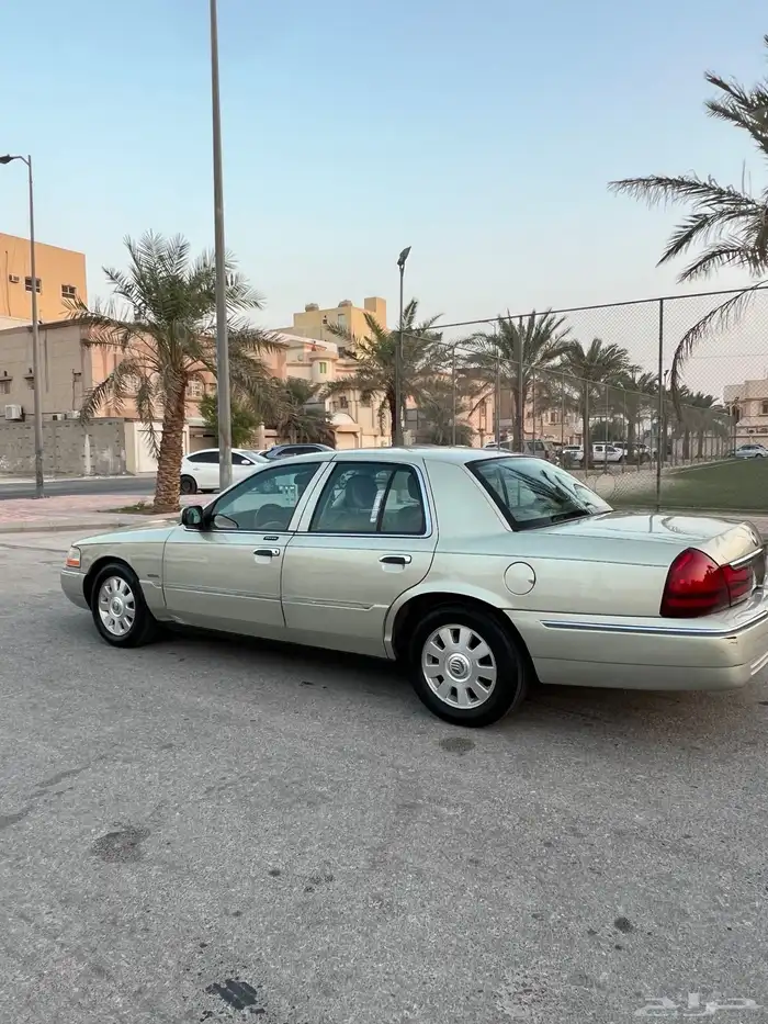 فورد قراند ماركيز لمتد 4