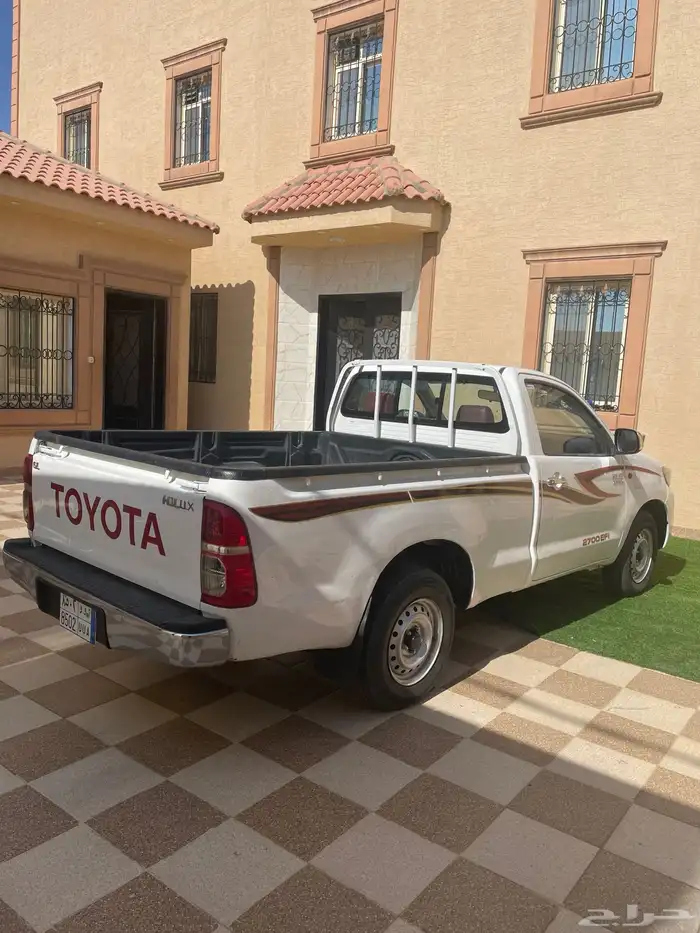 هايلوكس نظيفة جدا 14للبيع 8