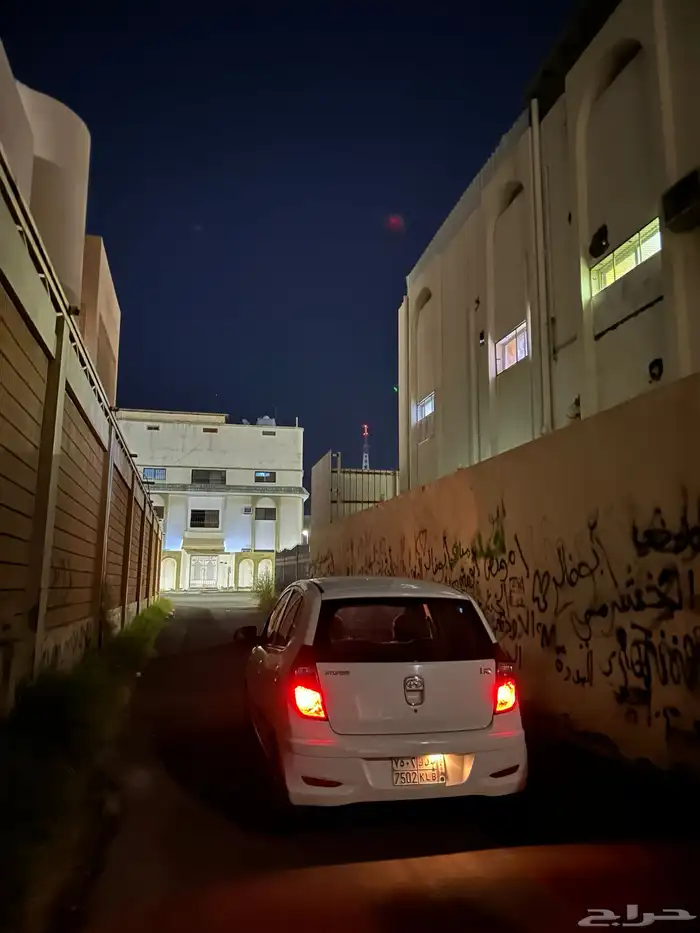 i10 اي تن للبيع على السوم 16