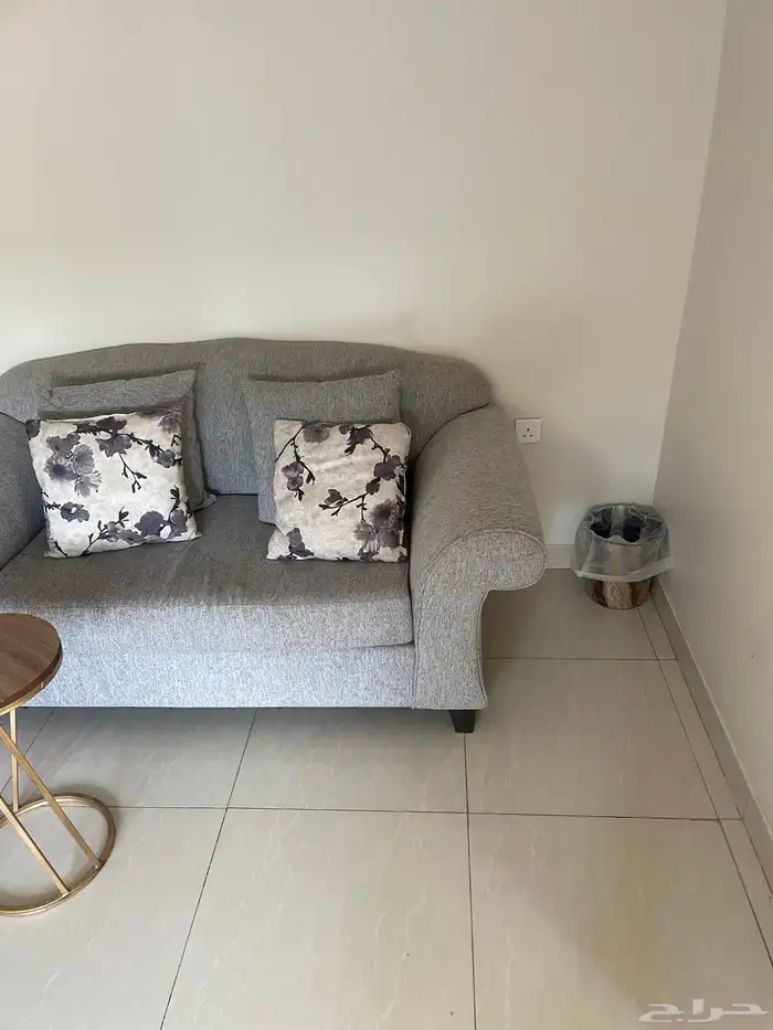 اثاث مستعمل شاليهات استراحات مكيفات ثلاجات شاشات كنب 18