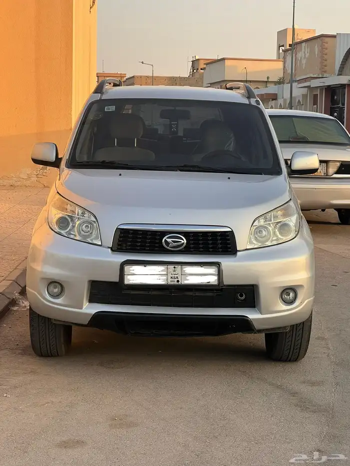 ديهاتسو تيريوس 2012 0