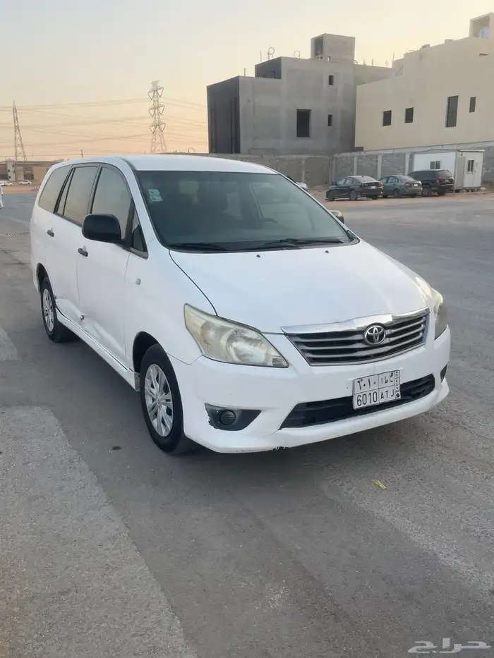 انوفا 2015 للبيع قير اوتوماتيك 1