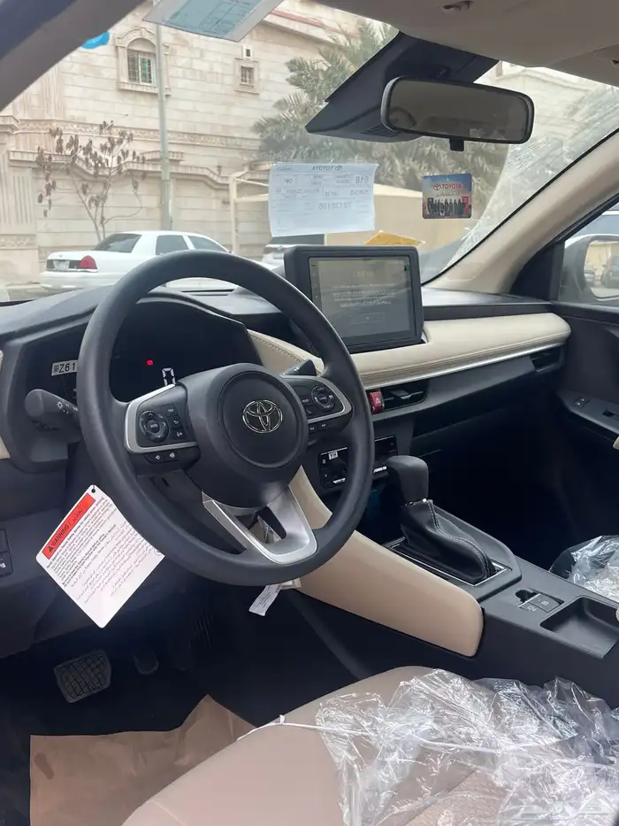 تويوتا يارس y بلس 2026 زيرو عبداللطيف جميل 9