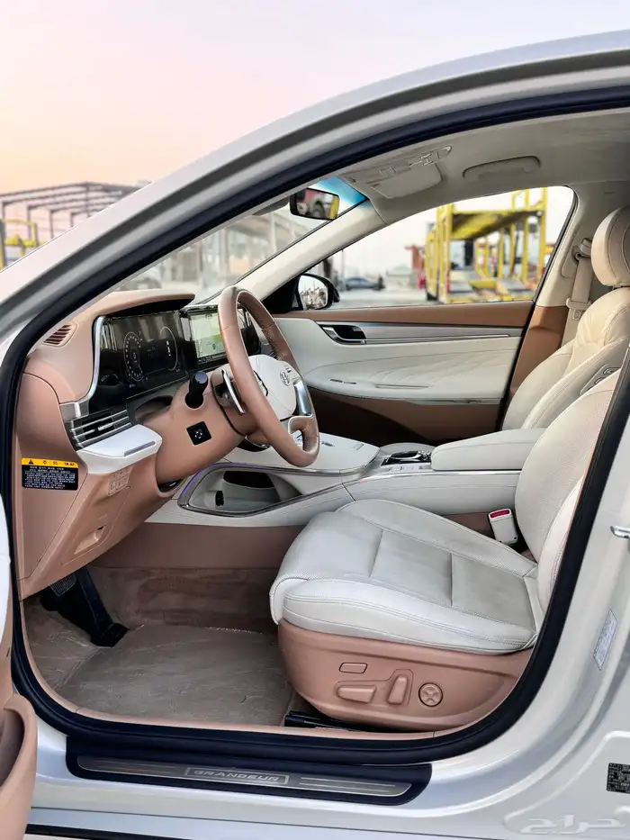 للبيع هونداي ازيرا 2020 بنزين وارد كوريا 10