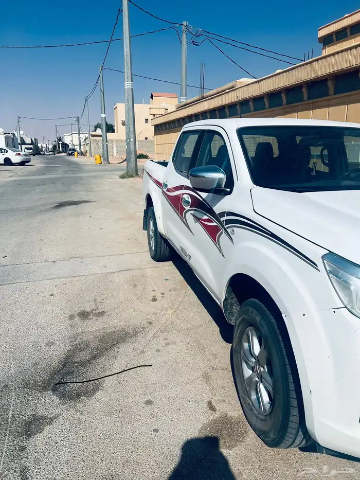 للبيع نافارا موديل 2019 قير توماتيك بنزين اللي فيها موضحة 3