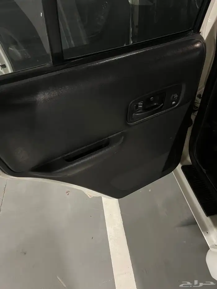 جيب شروكي 27