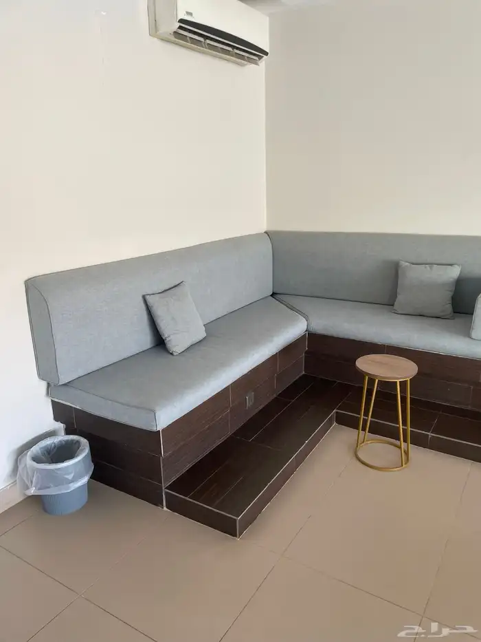 اثاث مستعمل شاليهات استراحات مكيفات ثلاجات شاشات كنب 23