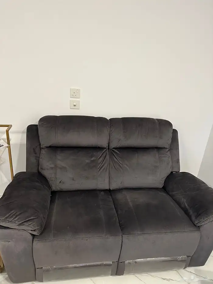 كنب وطاولات للبيع 1