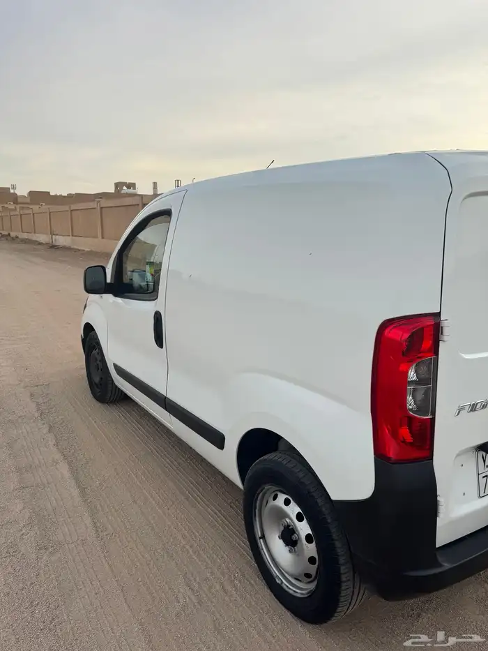 سيارة فيات فيورينو فان بضاعة 2