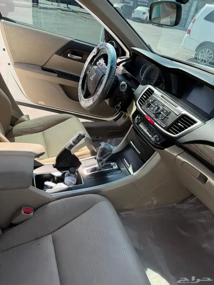 اكورد 2017 ماشي 89 فقط 9